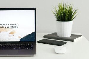 How to stay productive when working from home image