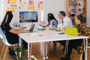 How to communicate successfully with your teams in the “new world of work”? image