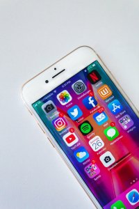Social media trends every business should keep their eye on in 2021